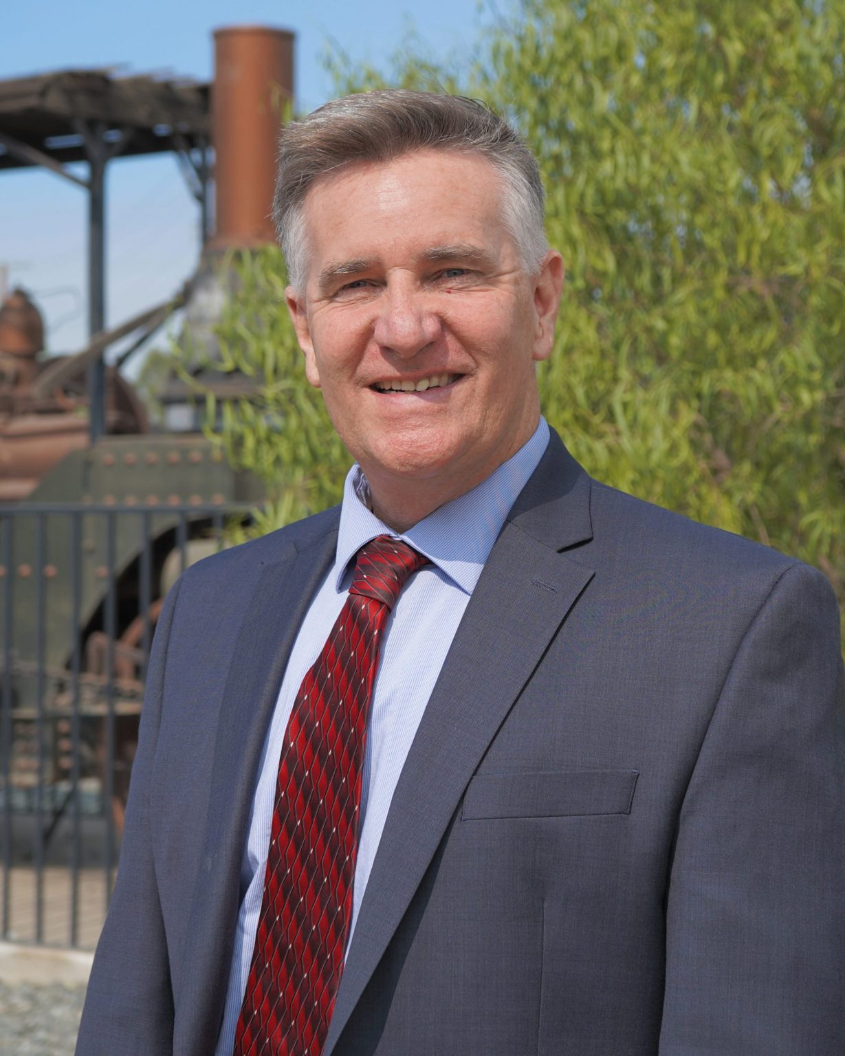 Public Works director retires after 32 years with the county – Public Works